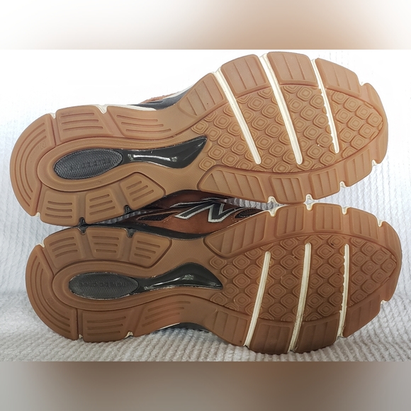 🌟SEE NEW LISTING🌟🎉HP!🎉 🦁L.L. BEAN x New Balance 990 V4 🤎 Womens 8.5 - Picture 14 of 15